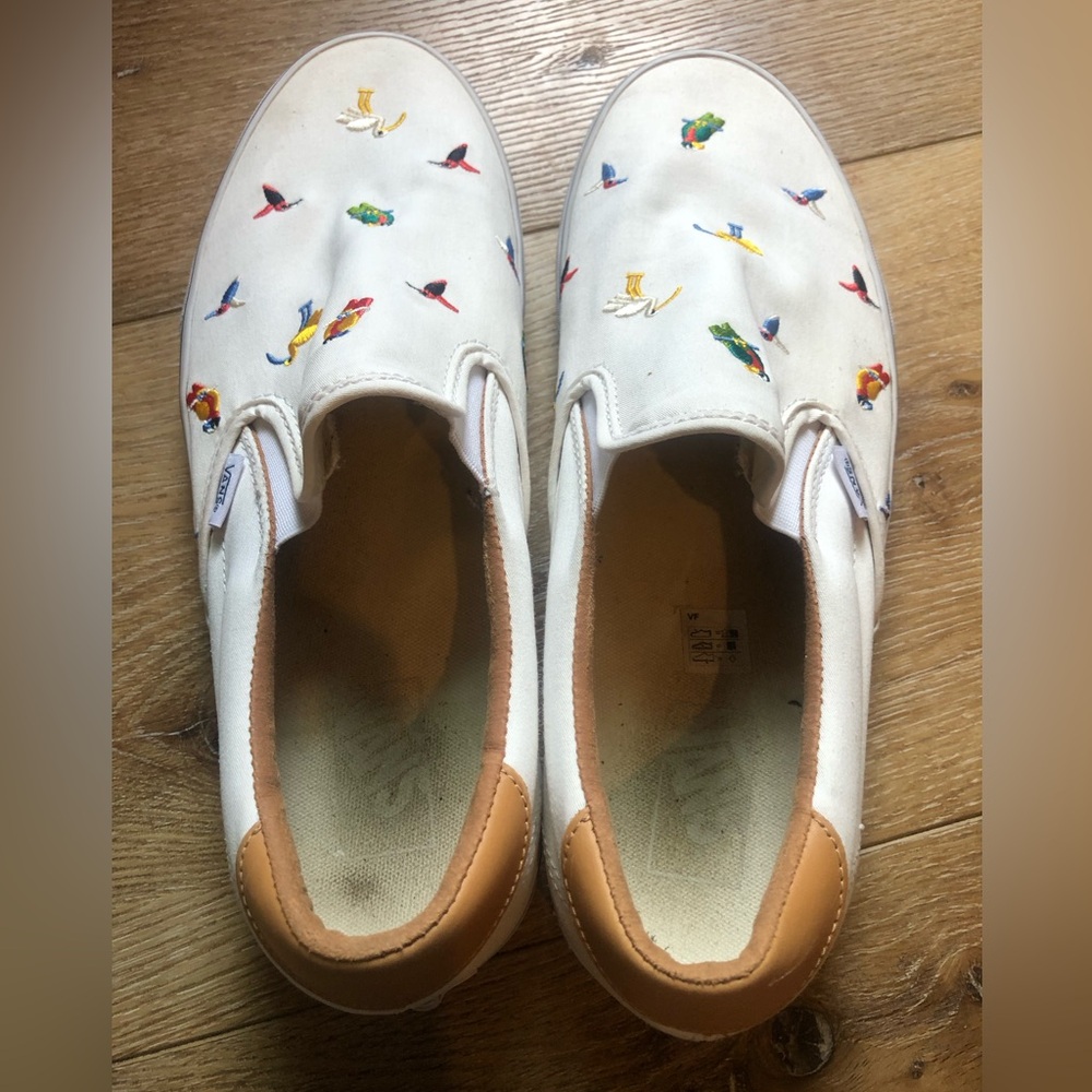 Vans Birds White slip ons